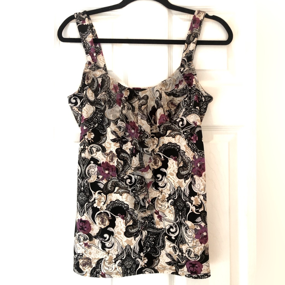 White House Black Market Medium top